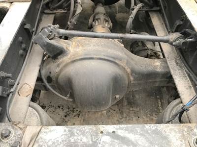 Axle Alliance RT40.0-4 Rear Axle Housing for a Freightliner Cascadia