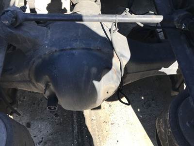 Axle Alliance RT40.0-4 Rear Axle Housing for a Freightliner Cascadia