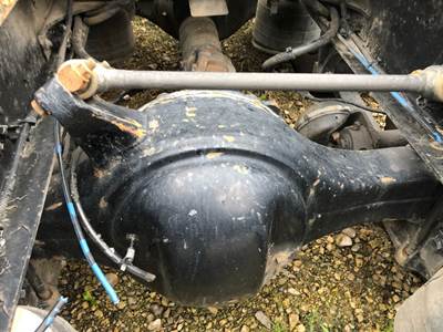 Axle Alliance RT40.0-4 Rear Axle Housing for a Freightliner Cascadia