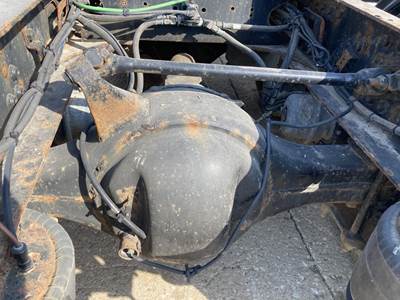 Axle Alliance RT40.0-4 Rear Axle Housing for a Freightliner Cascadia