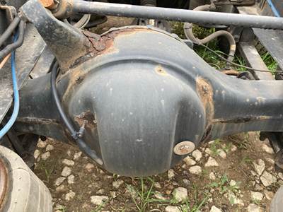 Axle Alliance RT40.0-4 Rear Axle Housing for a Freightliner Cascadia