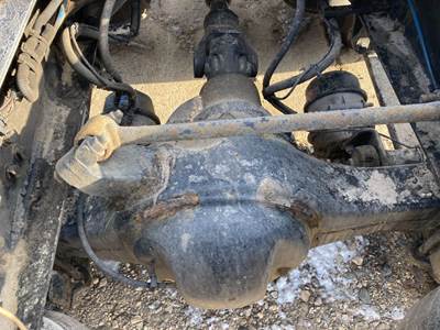 Axle Alliance RT44.0-4 Rear Axle Housing for a Freightliner Cascadia