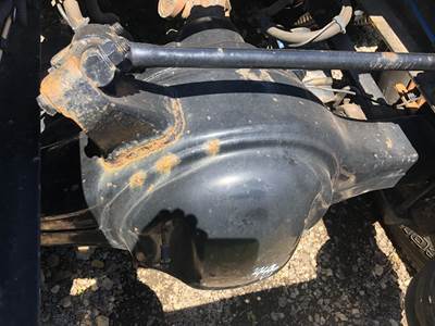 Detroit RT40-NFD Rear Axle Housing for a Freightliner Cascadia