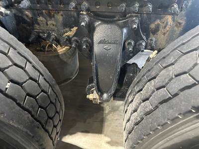 Detroit RT40-NFD Rear Axle Housing for a Freightliner Cascadia