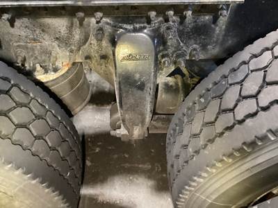 Detroit RT40.0-4 Rear Axle Housing for a Freightliner Cascadia