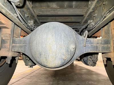 Eaton 17060S Rear Axle Housing for a International 4300