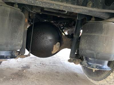 Eaton 17060S Rear Axle Housing for a International Durastar (4300)