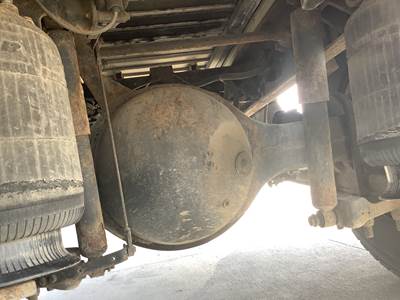 Eaton 17060S Rear Axle Housing for a International Durastar (4300)