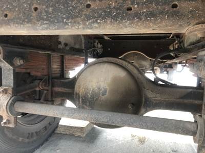 Eaton 19060S Rear Axle Housing for a Isuzu FTR