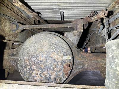 Eaton 19060S Rear Axle Housing for a GMC C7500