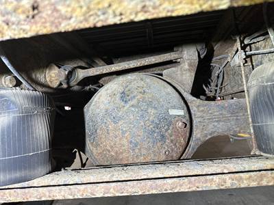 Eaton 19060S Rear Axle Housing for a GMC C7500