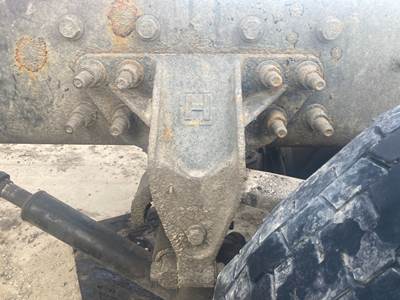 Eaton 21060D Rear Axle Housing for a International Durastar (4400)