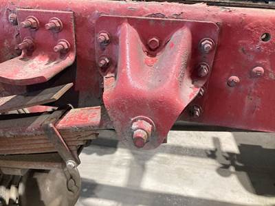 Eaton 21060S Rear Axle Housing for a Chevrolet C8500