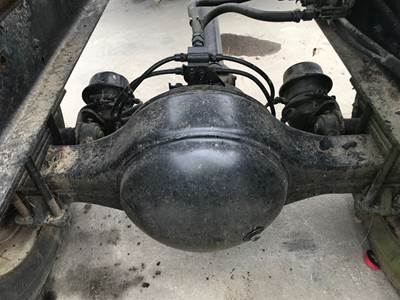 Eaton 23070S Rear Axle Housing for a Chevrolet Kodiak