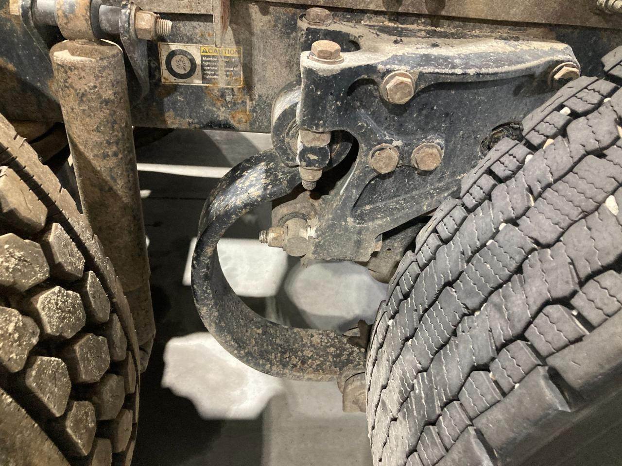 2011 Eaton DSP41 Rear Axle Housing for a Peterbilt 386 For Sale ...