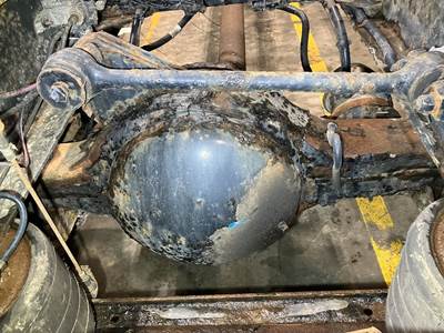 Eaton P20060 Rear Axle Housing for a Kenworth T370