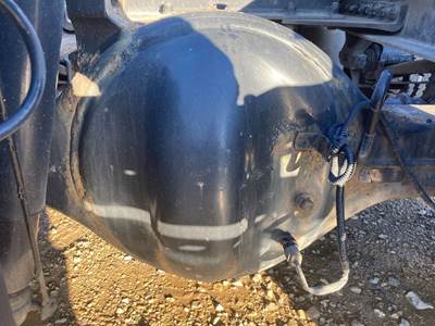 Eaton R40-155 Rear Axle Housing for a Kenworth T680