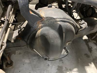 Eaton R40-155 Rear Axle Housing for a International LT