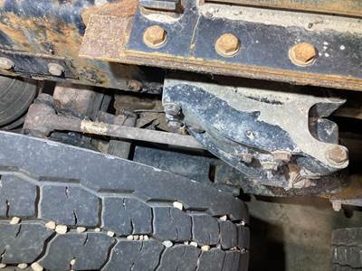 Eaton RDP40 Rear Axle Housing for a Kenworth T800