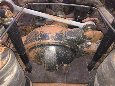 Eaton RS402 Rear Axle Housing for a Volvo Wia