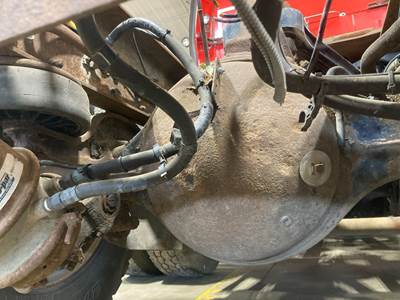 Eaton RS404 Rear Axle Housing for a Kenworth T2000