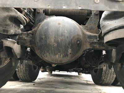 Eaton RS404 Rear Axle Housing for a International Prostar