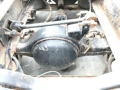 Eaton RS404 Rear Axle Housing for a Mack CX