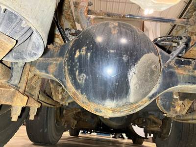 Eaton RS404 Rear Axle Housing for a International 8600