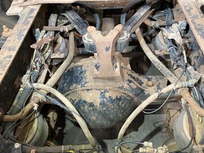 Eaton RS404 Rear Axle Housing for a Kenworth T800