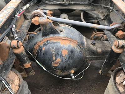 Eaton RS404 Rear Axle Housing for a Volvo Wia