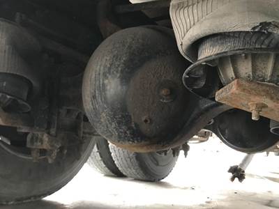 Eaton RS404 Rear Axle Housing for a International Durastar (4400)