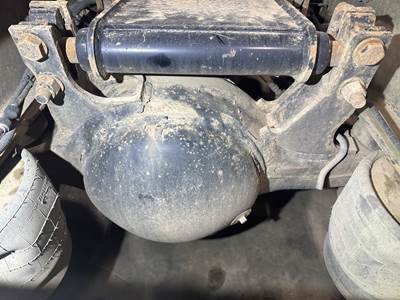 Eaton RS404 Rear Axle Housing for a International Prostar