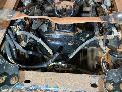 Eaton RSP40 Rear Axle Housing for a Kenworth T800