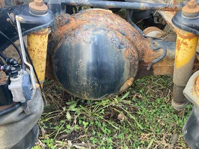 Eaton RSP40 Rear Axle Housing for a Kenworth T680