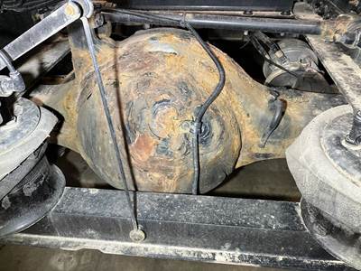 Eaton RSP40 Rear Axle Housing for a Peterbilt 579