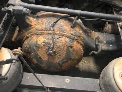 Eaton RSP40 Rear Axle Housing for a Peterbilt 587