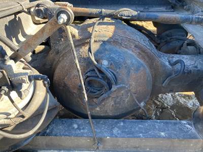 Eaton RSP40 Rear Axle Housing for a Peterbilt 387