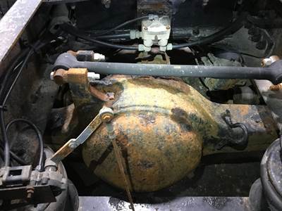 Eaton RSP40 Rear Axle Housing for a Kenworth T660