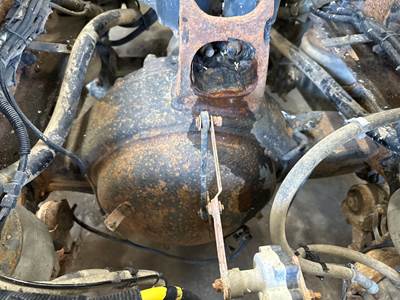 Eaton RSP40 Rear Axle Housing for a Kenworth T800