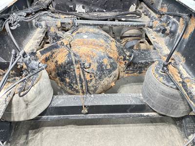 Eaton RSP40 Rear Axle Housing for a Peterbilt 386