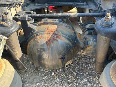 Eaton RSP40 Rear Axle Housing for a Kenworth T680