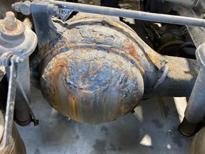 Eaton RSP40 Rear Axle Housing for a Peterbilt 579