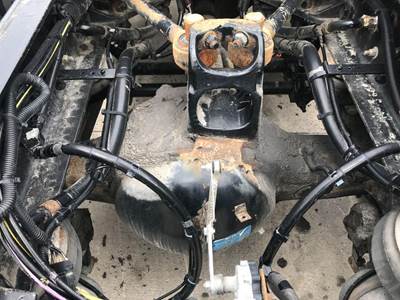 Eaton RSP41 Rear Axle Housing for a Kenworth T660