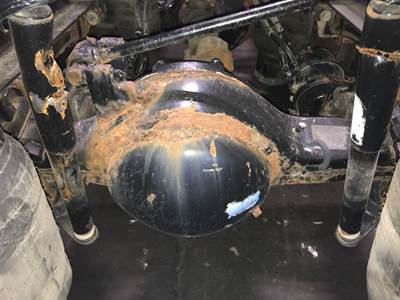 Eaton RSP41 Rear Axle Housing for a Kenworth T700