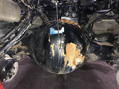 Eaton RSP41 Rear Axle Housing for a Kenworth T880