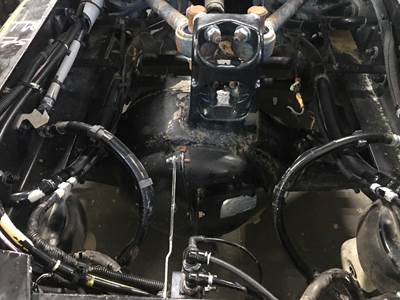Eaton RSP41 Rear Axle Housing for a Kenworth T880