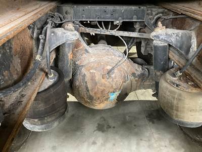 Eaton RSP41 Rear Axle Housing for a Peterbilt 335