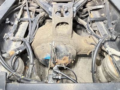 Eaton RSP41 Rear Axle Housing for a Kenworth T680