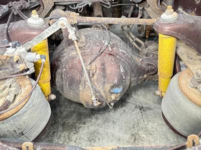 Eaton RSS40 Rear Axle Housing for a Peterbilt 379