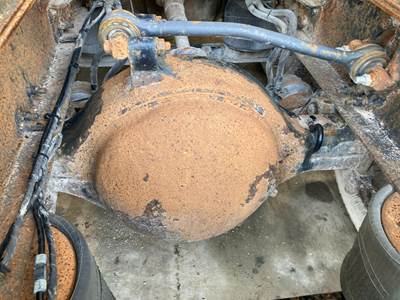 Eaton RST41 Rear Axle Housing for a Mack CXN